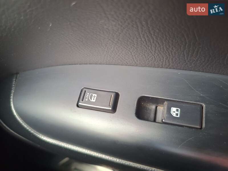 Внедорожник / Кроссовер Kia Mohave 2011 в Харькове