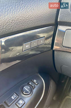 Внедорожник / Кроссовер Kia Mohave 2012 в 