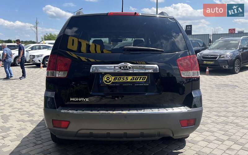 Позашляховик / Кросовер Kia Mohave 2012 в Мукачевому