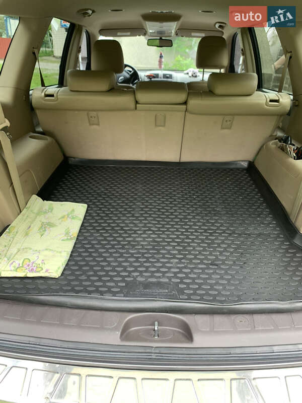 Позашляховик / Кросовер Kia Mohave 2011 в Немирові