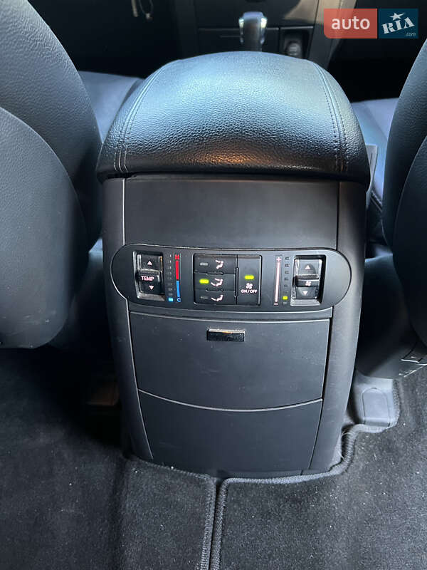Внедорожник / Кроссовер Kia Mohave 2011 в Корсуне-Шевченковском
