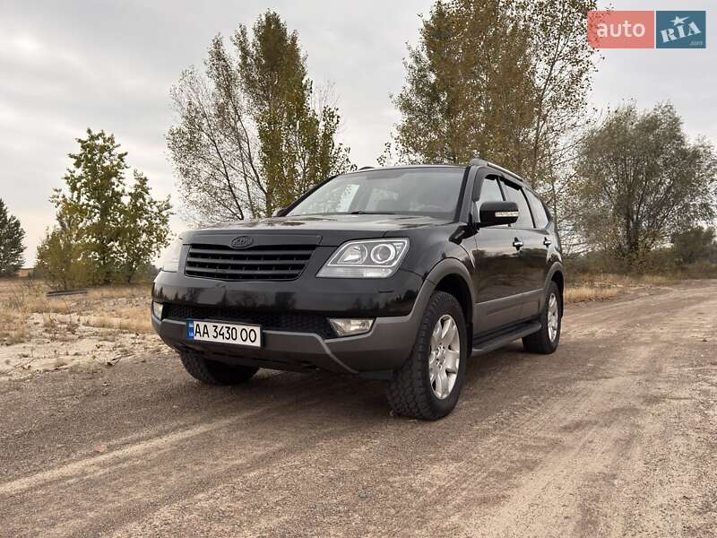 Внедорожник / Кроссовер Kia Mohave 2011 в 