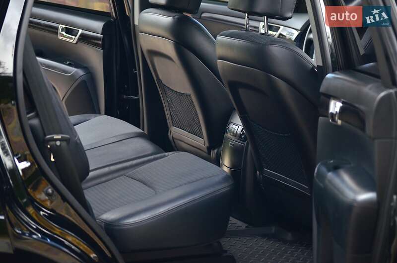 Позашляховик / Кросовер Kia Mohave 2011 в Дніпрі