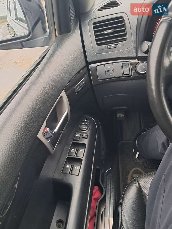 Позашляховик / Кросовер Kia Mohave 2010 в Баштанці фото 17 Позашляховик / Кросовер Kia Mohave 2010 в Баштанці