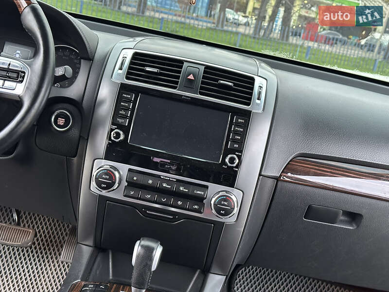 Внедорожник / Кроссовер Kia Mohave 2016 в Одессе фото 31 Внедорожник / Кроссовер Kia Mohave 2016 в Одессе