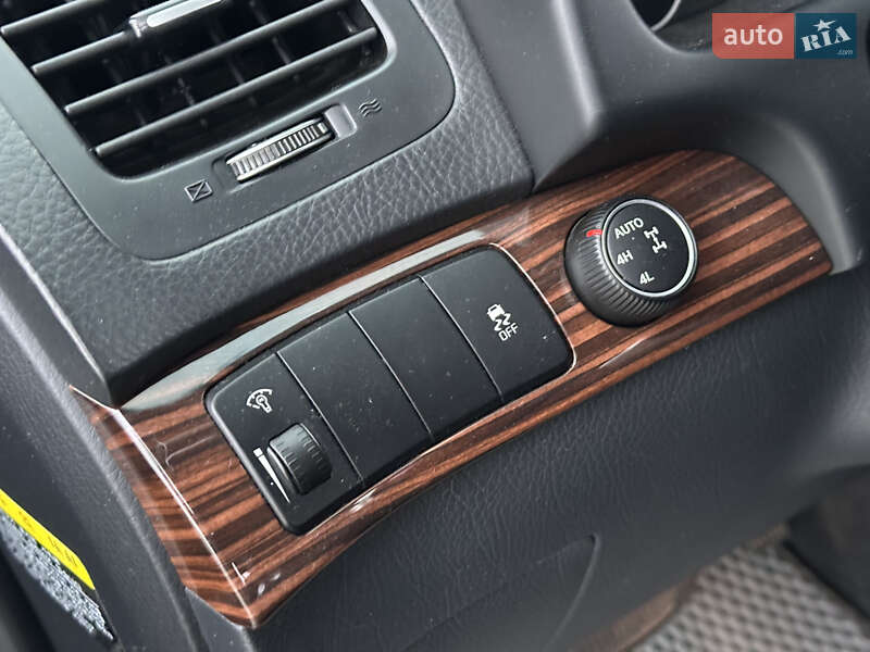 Внедорожник / Кроссовер Kia Mohave 2016 в Одессе фото 49 Внедорожник / Кроссовер Kia Mohave 2016 в Одессе