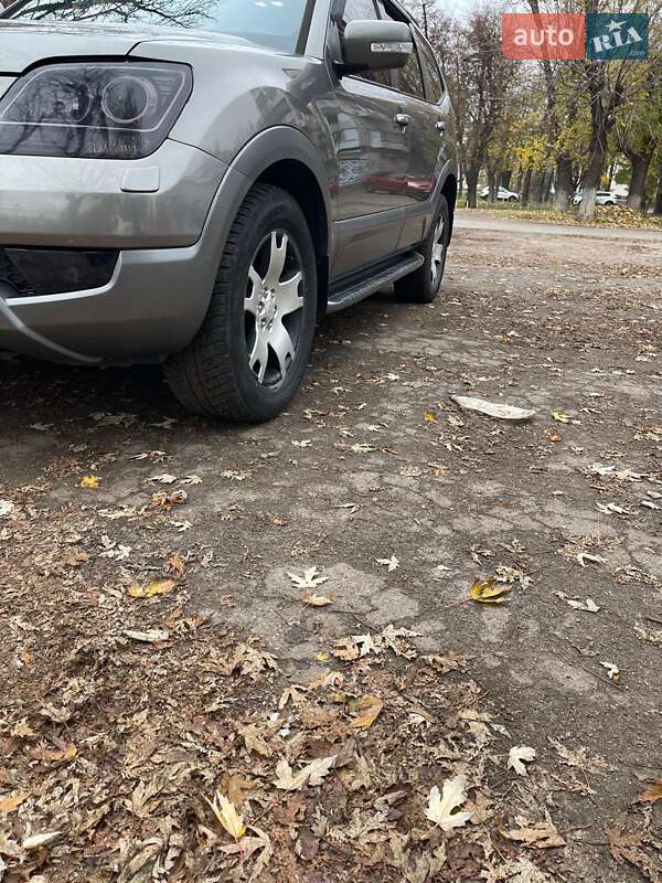 Внедорожник / Кроссовер Kia Mohave 2009 в Киеве фото 9 Внедорожник / Кроссовер Kia Mohave 2009 в Киеве