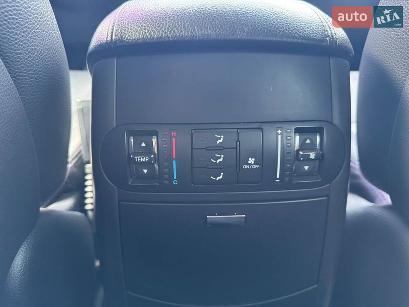 Внедорожник / Кроссовер Kia Mohave 2011 в Киеве фото 19 Внедорожник / Кроссовер Kia Mohave 2011 в Киеве