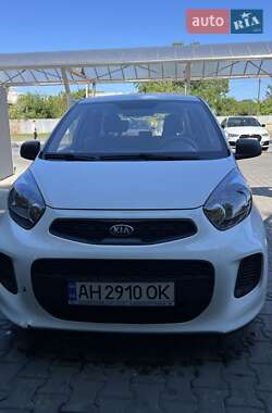 Хэтчбек Kia Morning 2016 в 