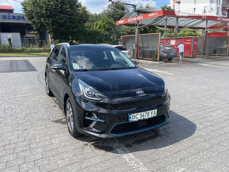 Внедорожник / Кроссовер Kia Niro 2019 в Львове