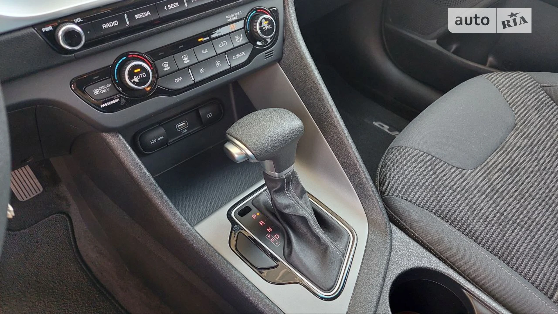 2020 Kia Niro - мініатюра 20