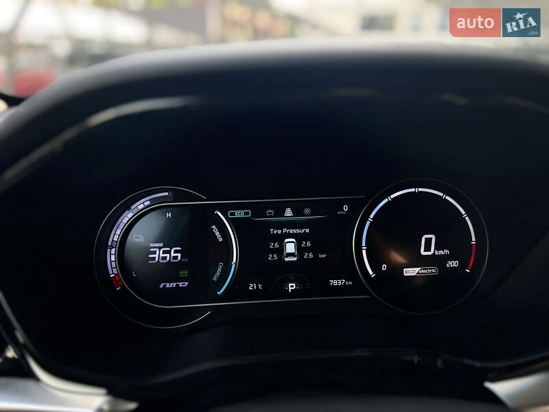 Позашляховик / Кросовер Kia Niro 2022 в Львові