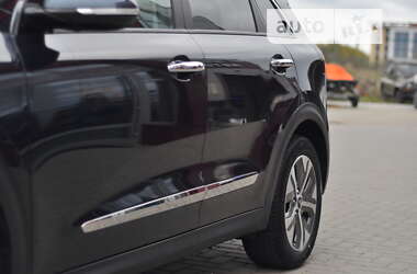 Позашляховик / Кросовер Kia Niro 2019 в 