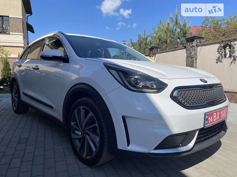 Внедорожник / Кроссовер Kia Niro 2018 в Львове