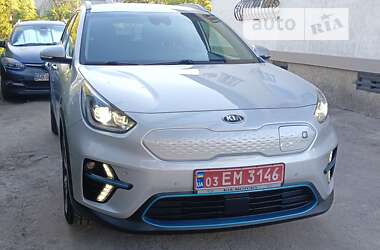 Внедорожник / Кроссовер Kia Niro 2019 в Казатине