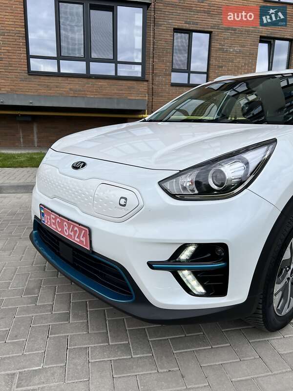 Позашляховик / Кросовер Kia Niro 2019 в Житомирі