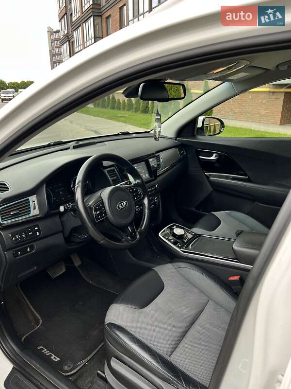 Позашляховик / Кросовер Kia Niro 2019 в Житомирі