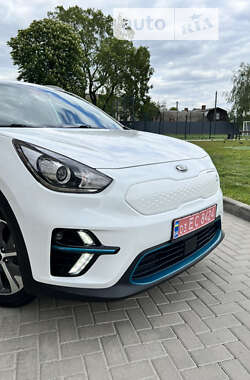 Внедорожник / Кроссовер Kia Niro 2019 в Киеве