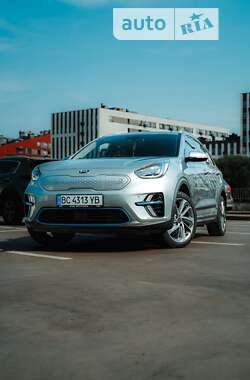 Внедорожник / Кроссовер Kia Niro 2019 в Львове