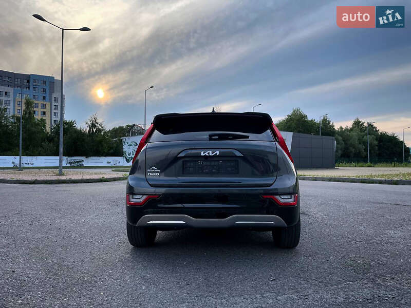Внедорожник / Кроссовер Kia Niro 2023 в Львове