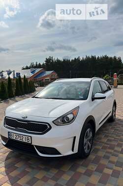 Позашляховик / Кросовер Kia Niro 2018 в Полтаві