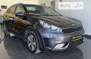 Позашляховик / Кросовер Kia Niro 2017 в Червонограді