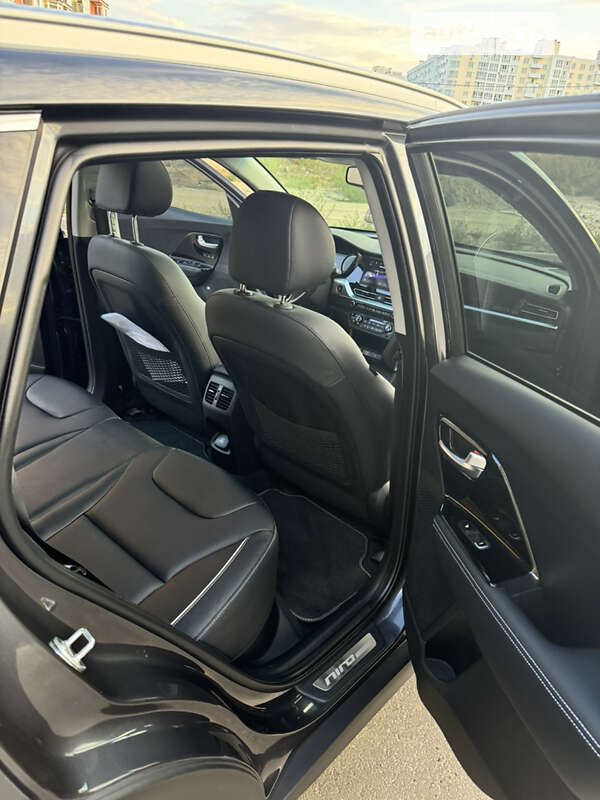 Позашляховик / Кросовер Kia Niro 2020 в Одесі