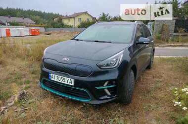 Внедорожник / Кроссовер Kia Niro 2020 в Обухове