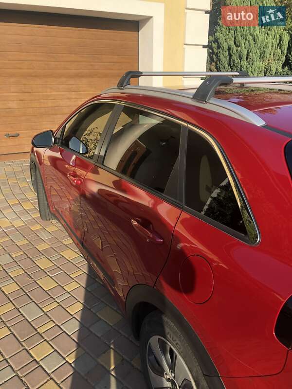 Позашляховик / Кросовер Kia Niro 2018 в Житомирі