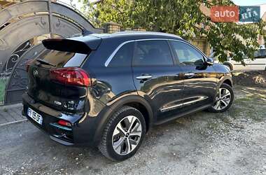 Позашляховик / Кросовер Kia Niro 2021 в Тернополі