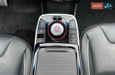 Внедорожник / Кроссовер Kia Niro 2019 в 