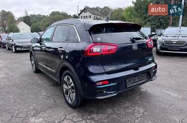 Внедорожник / Кроссовер Kia Niro 2019 в 