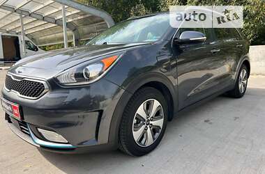 Внедорожник / Кроссовер Kia Niro 2018 в Киеве