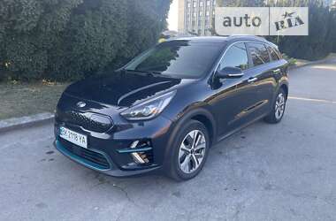 Позашляховик / Кросовер Kia Niro 2019 в Шепетівці