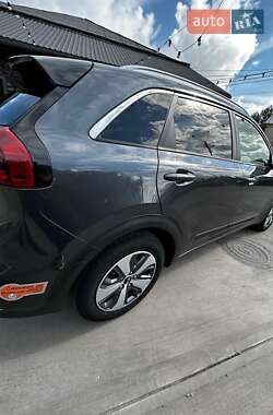 Внедорожник / Кроссовер Kia Niro 2019 в 