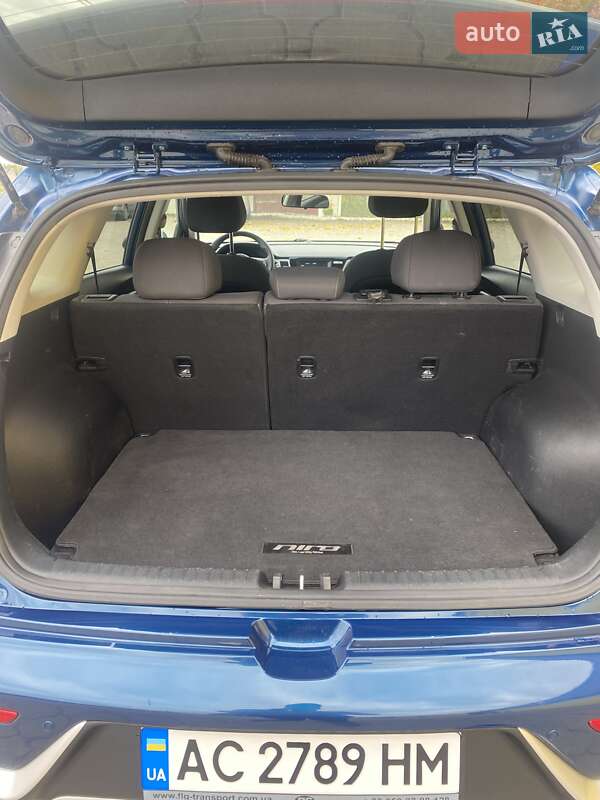 Внедорожник / Кроссовер Kia Niro 2017 в Ковеле