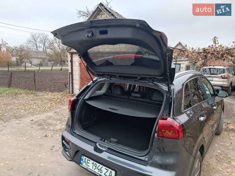 Внедорожник / Кроссовер Kia Niro 2020 в Кривом Роге