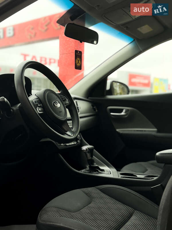 Позашляховик / Кросовер Kia Niro 2018 в Одесі