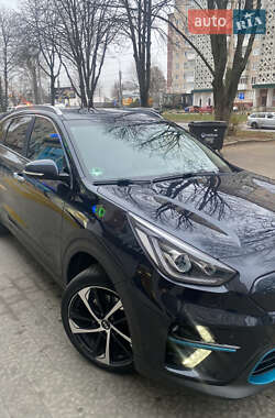 Внедорожник / Кроссовер Kia Niro 2019 в Теофиполе