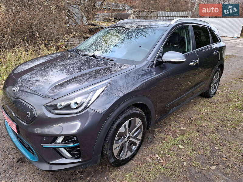 Внедорожник / Кроссовер Kia Niro 2019 в Львове