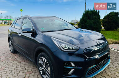 Внедорожник / Кроссовер Kia Niro 2019 в Мостиске