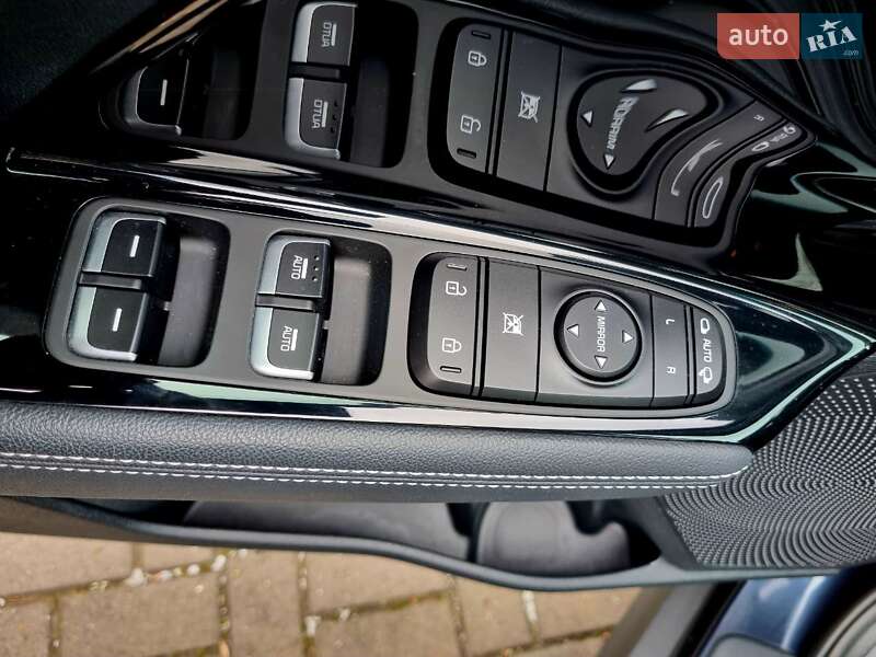 Позашляховик / Кросовер Kia Niro 2020 в Дрогобичі