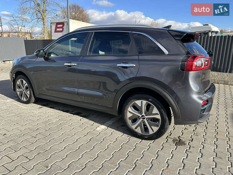 Позашляховик / Кросовер Kia Niro 2019 в Хмельницькому
