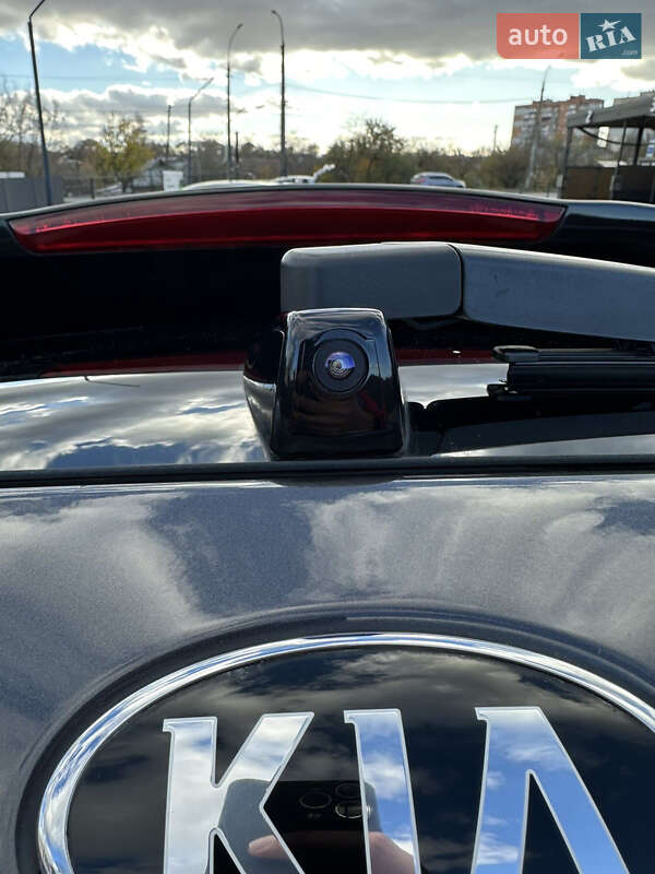 Позашляховик / Кросовер Kia Niro 2019 в Хмельницькому