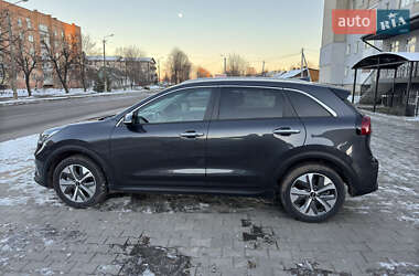 Внедорожник / Кроссовер Kia Niro 2019 в Дубно