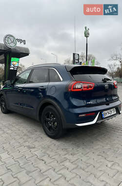 Позашляховик / Кросовер Kia Niro 2018 в Одесі