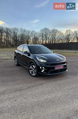 Позашляховик / Кросовер Kia Niro 2020 в Долині