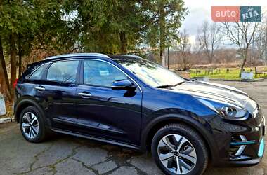 Внедорожник / Кроссовер Kia Niro 2020 в Дрогобыче