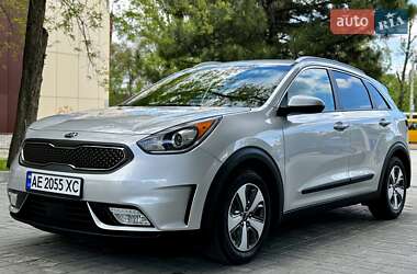 Позашляховик / Кросовер Kia Niro 2018 в Дніпрі