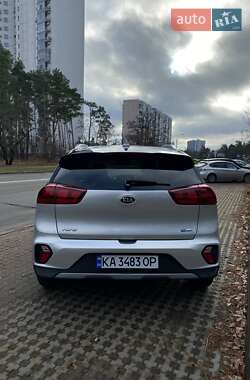 Позашляховик / Кросовер Kia Niro 2020 в Києві